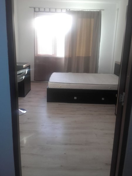 Basarabia, Proprietar, Diham, Metrou Muncii si  C. Georgian